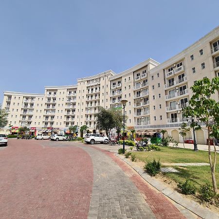 Lord Krishna Palace Hotel Vrindāvan Exterior foto